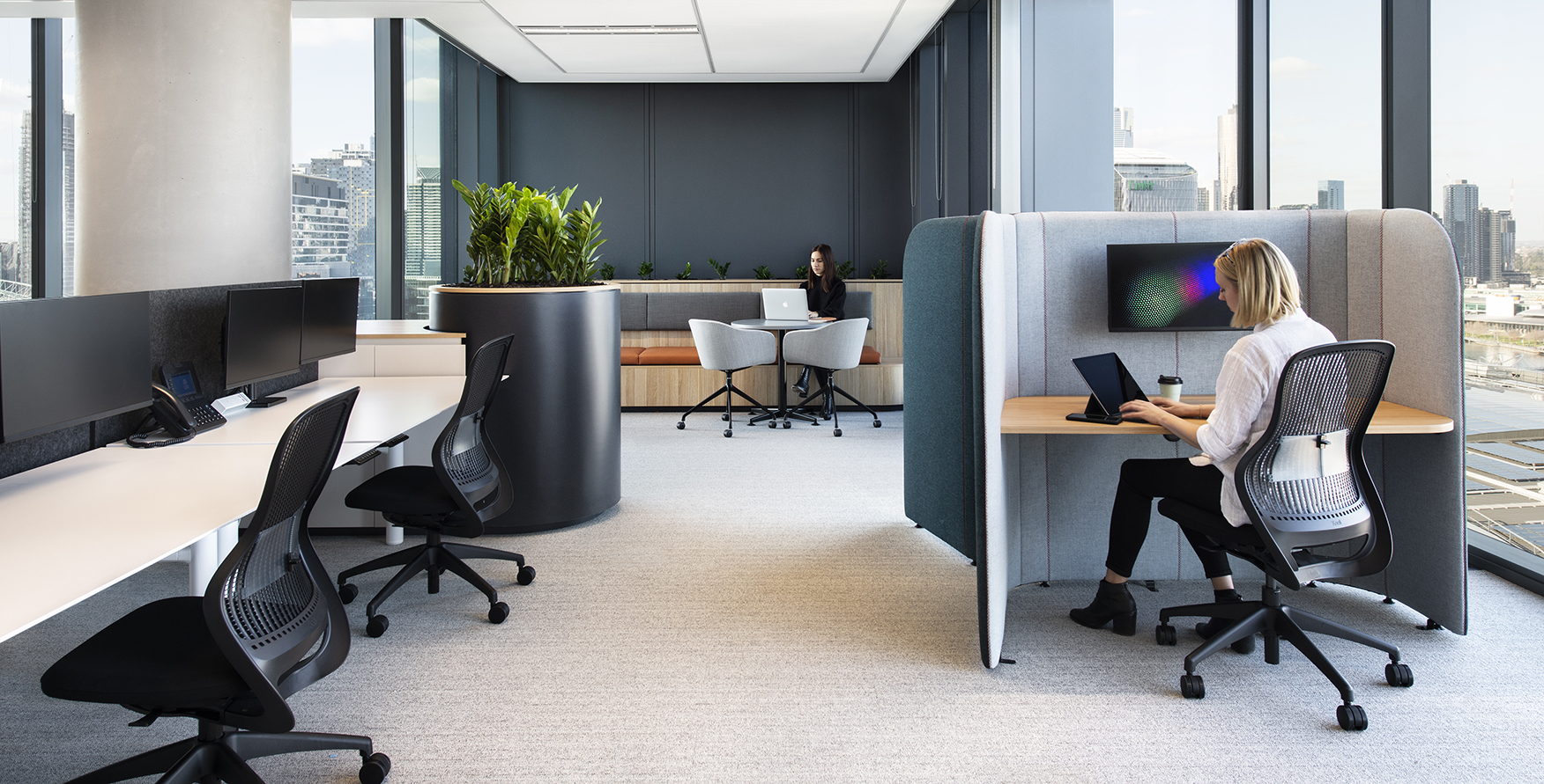 Global Insurance Company Dockland